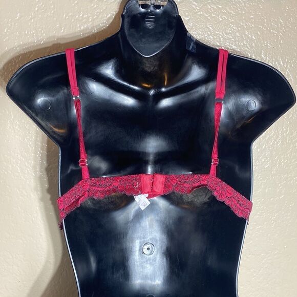 Victoria’s Secret 36B red/black lace bra festival coquette romantic moody - Picture 4 of 5